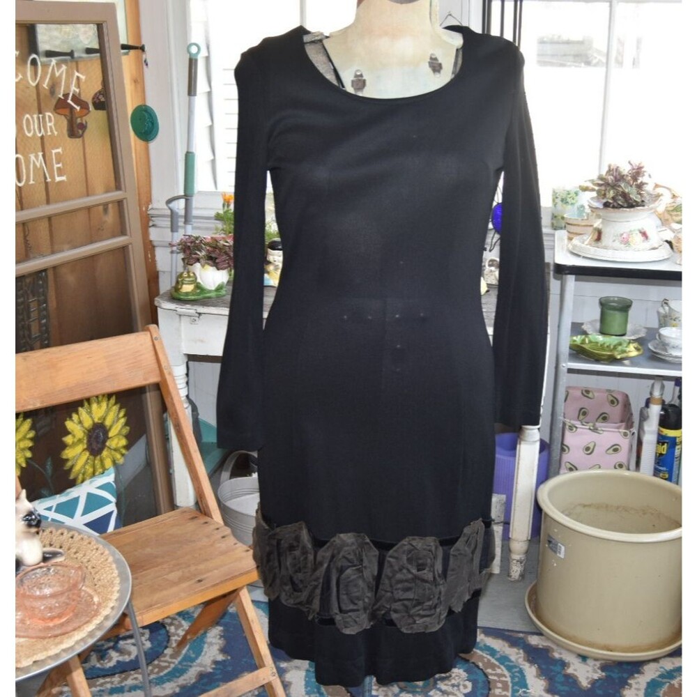 Vintage 1960s Little Black Dress: Long Sleeve, Bullion Roses, Velvet Hem Small